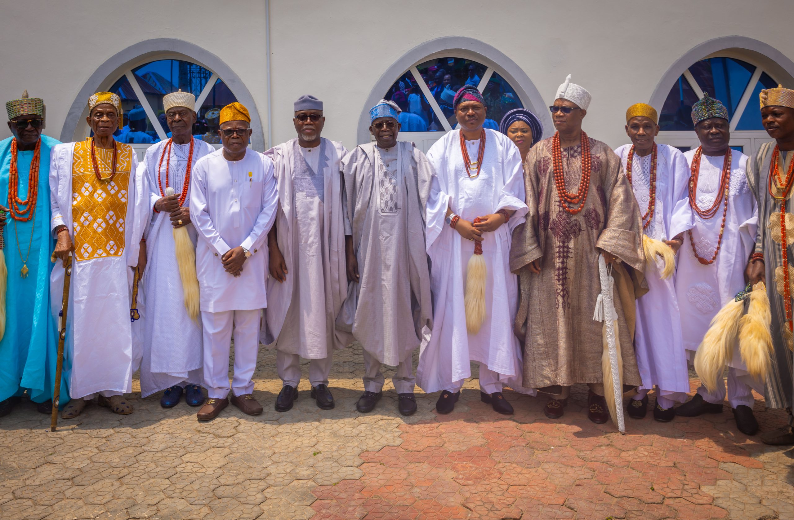 Tinubu condoles with Akeredolu’s family in Owo