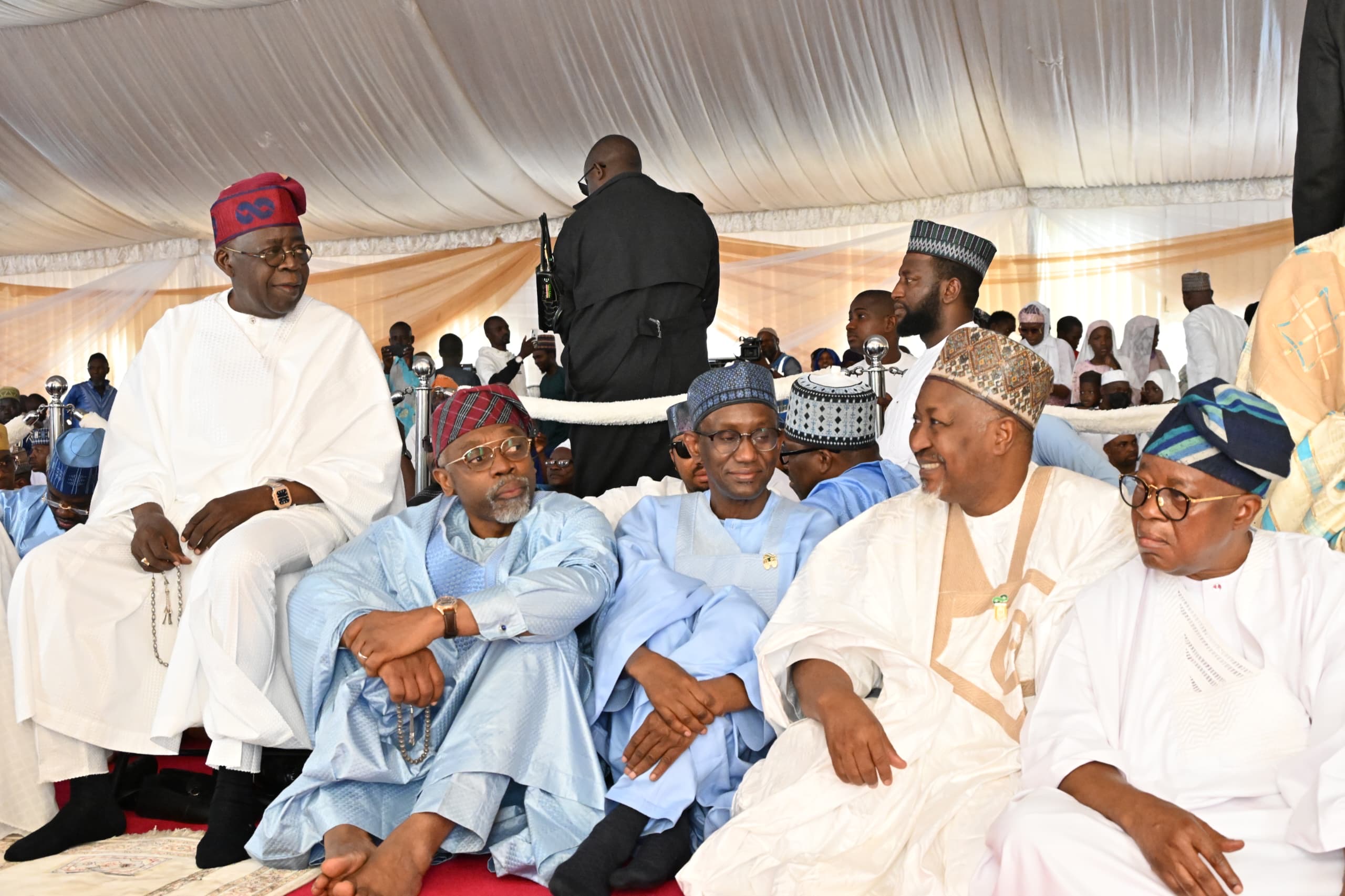 Sallah: Let’s pray for our troops, be our brothers’ keeper, says Tinubu